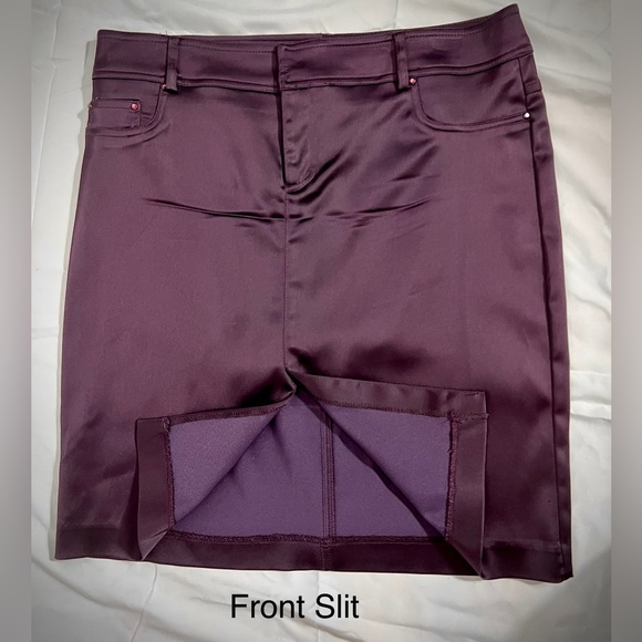 Cache Silk Like Skirt, Burgundy, with Pockets & Crystals, Elegant, Preowned - Picture 2 of 8